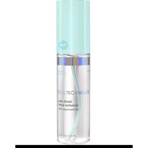 Real Techniques Setting Spray Satin Finish Extender for Face MakeUp 2oz Blur+Mat
